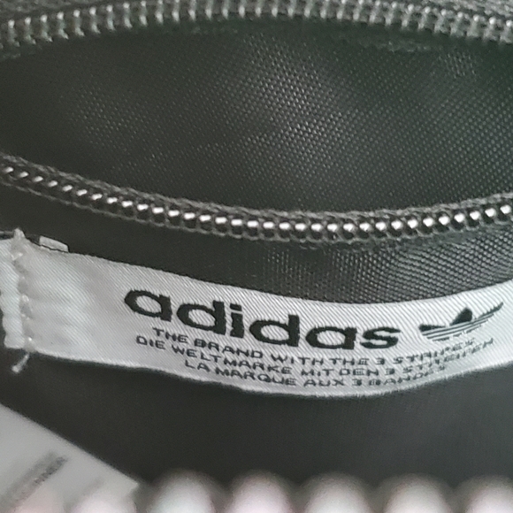 Adidas Black Circuliar Fanny Pack - Picture 4 of 6